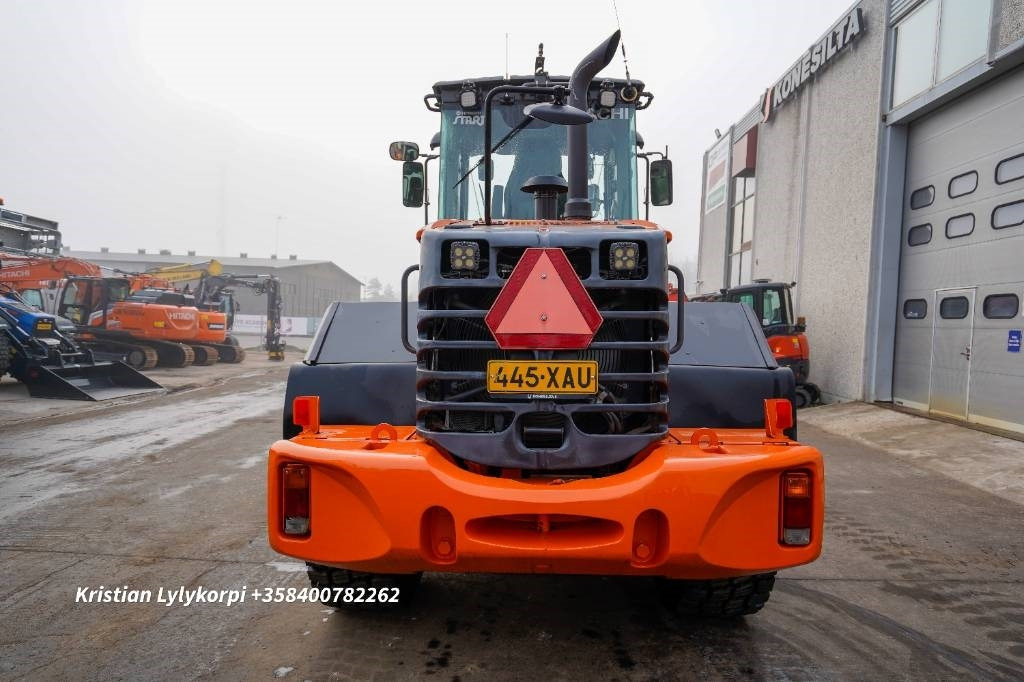 Hitachi ZW150 LONGBOOM - Fadrom me goma: foto 4 Hitachi ZW150 LONGBOOM - Fadrom me goma: foto 4