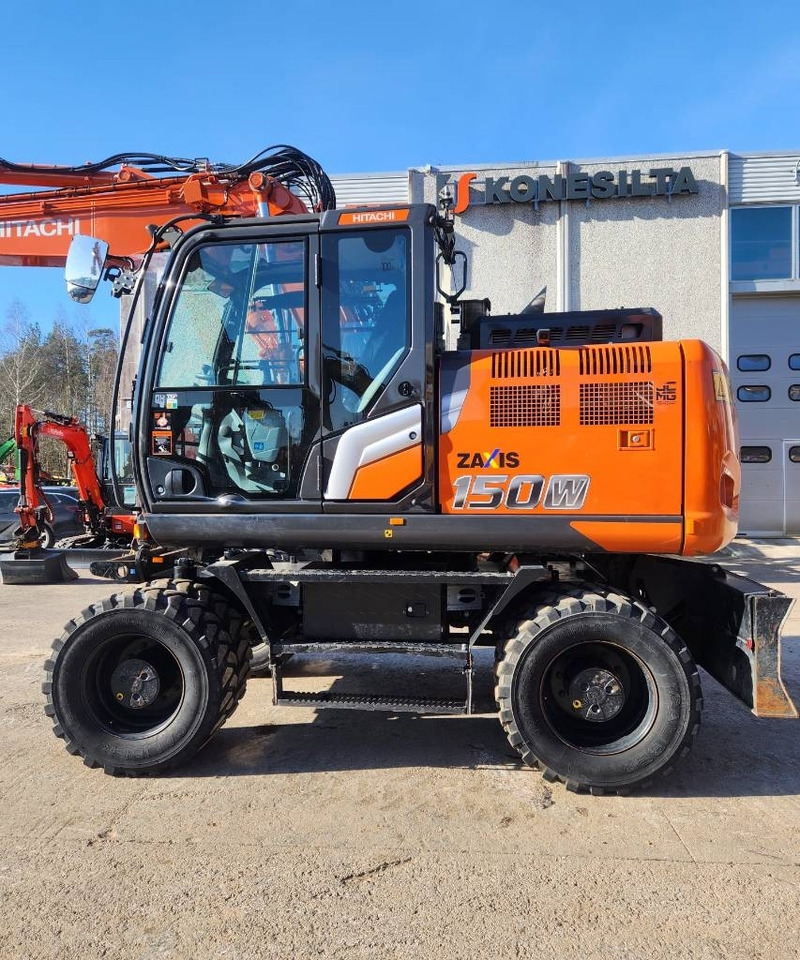 Hitachi ZX150W-7 STAGE 5 - Ekskavator me goma: foto 4 Hitachi ZX150W-7 STAGE 5 - Ekskavator me goma: foto 4