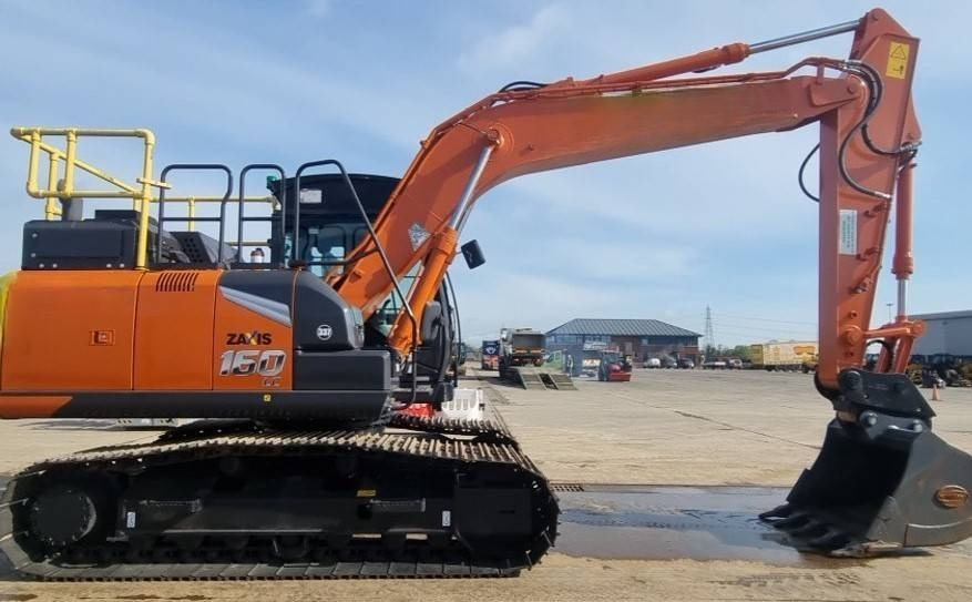 Hitachi ZX160LC-7 KUIN UUSI - Ekskavator me zinxhirë: foto 2 Hitachi ZX160LC-7 KUIN UUSI - Ekskavator me zinxhirë: foto 2