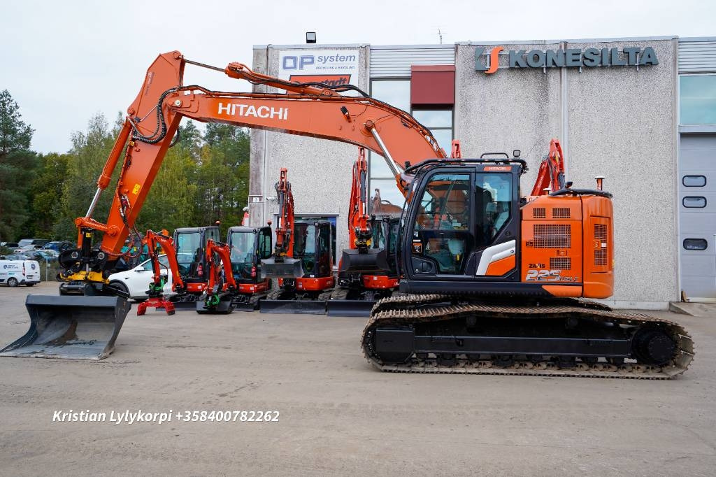 Hitachi ZX225USLC-7 ENGCON JA NOVATRON - Ekskavator me zinxhirë: foto 1 Hitachi ZX225USLC-7 ENGCON JA NOVATRON - Ekskavator me zinxhirë: foto 1