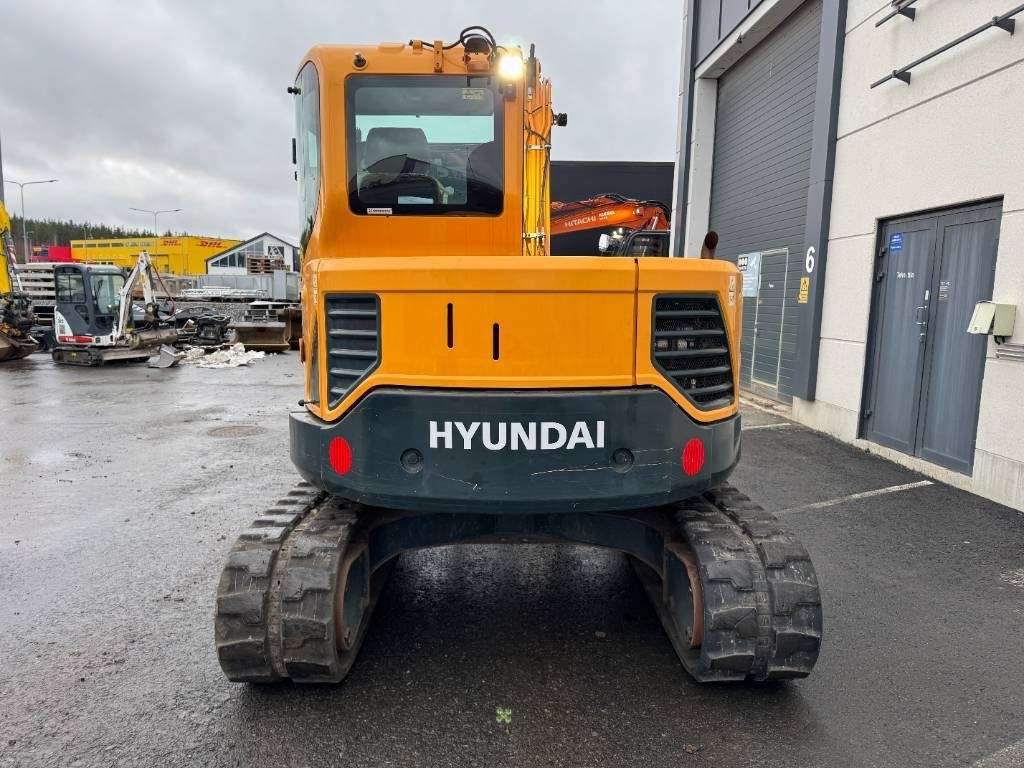 Hyundai R80CR-9A PYÖRITTÄJÄLLÄ - Miniekskavator: foto 4 Hyundai R80CR-9A PYÖRITTÄJÄLLÄ - Miniekskavator: foto 4