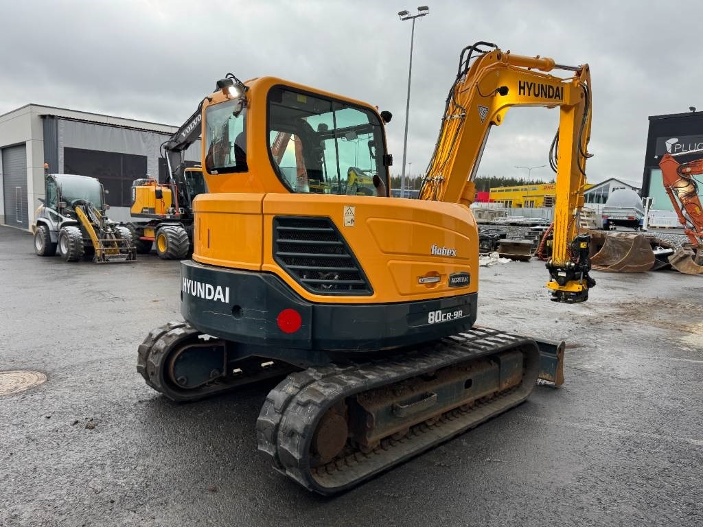 Hyundai R80CR-9A PYÖRITTÄJÄLLÄ - Miniekskavator: foto 5 Hyundai R80CR-9A PYÖRITTÄJÄLLÄ - Miniekskavator: foto 5