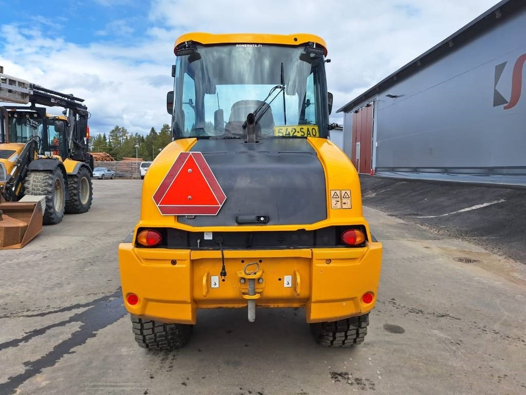 JCB 409 AURA, HIEKOITIN YM. - Fadrom me goma: foto 3 JCB 409 AURA, HIEKOITIN YM. - Fadrom me goma: foto 3