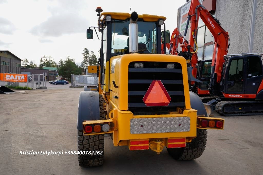 JCB 412S LAMELLIRENKAILLA - Fadrom me goma: foto 3 JCB 412S LAMELLIRENKAILLA - Fadrom me goma: foto 3