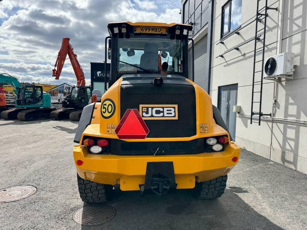 JCB 417 - Fadrom me goma: foto 4 JCB 417 - Fadrom me goma: foto 4