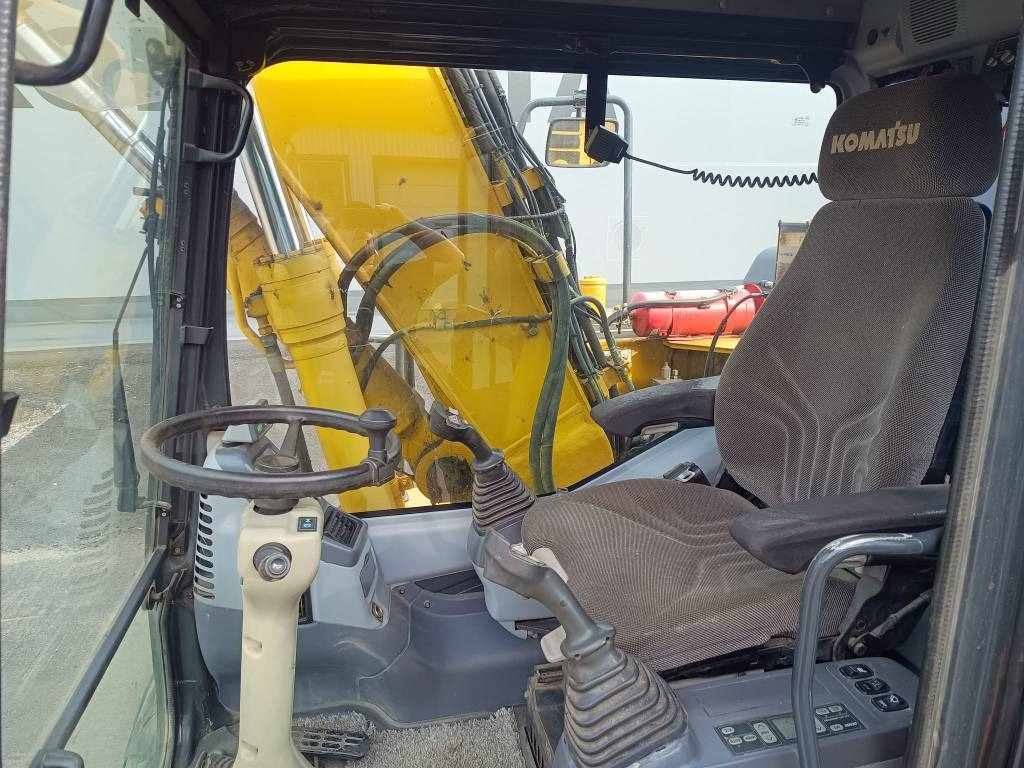 Ekskavator me goma Komatsu MYYTY! SOLD! PW140-7 PYÖRITTÄJÄLLÄ: foto 14