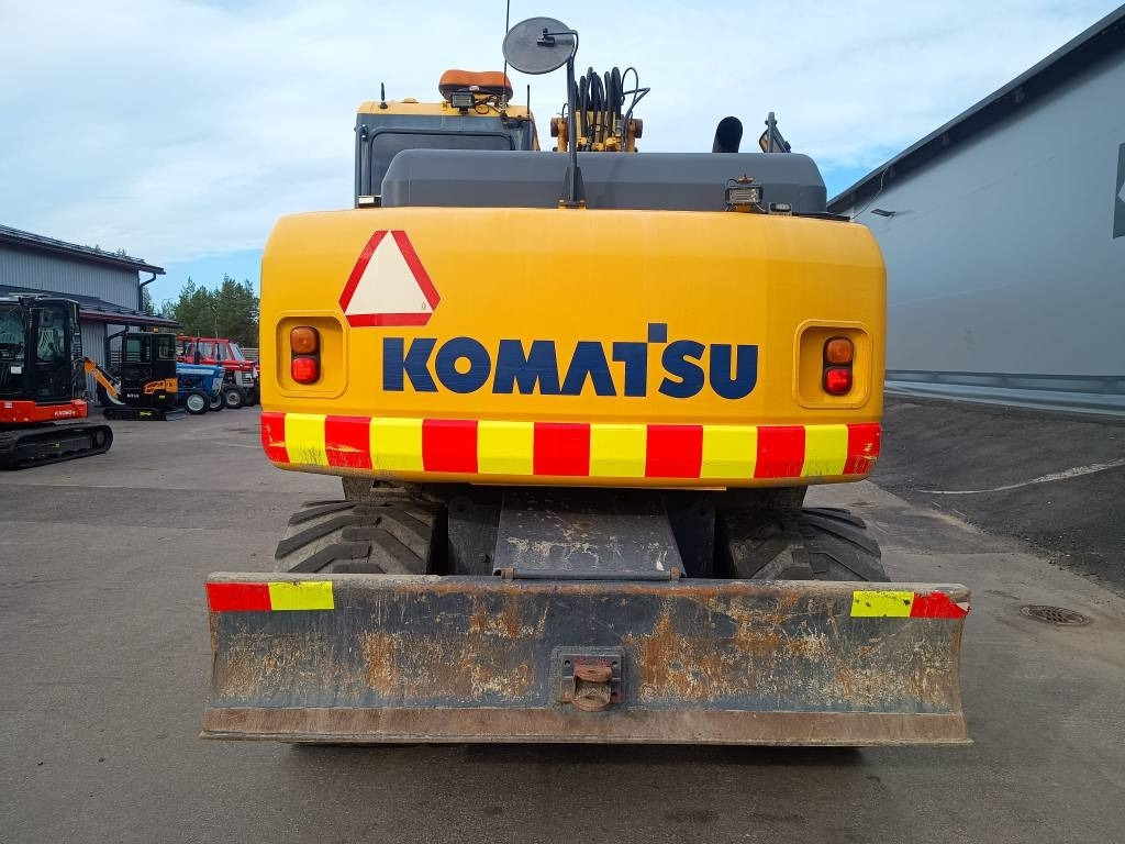 Komatsu PW140-7 PYÖRITTÄJÄLLÄ - Ekskavator me goma: foto 4 Komatsu PW140-7 PYÖRITTÄJÄLLÄ - Ekskavator me goma: foto 4