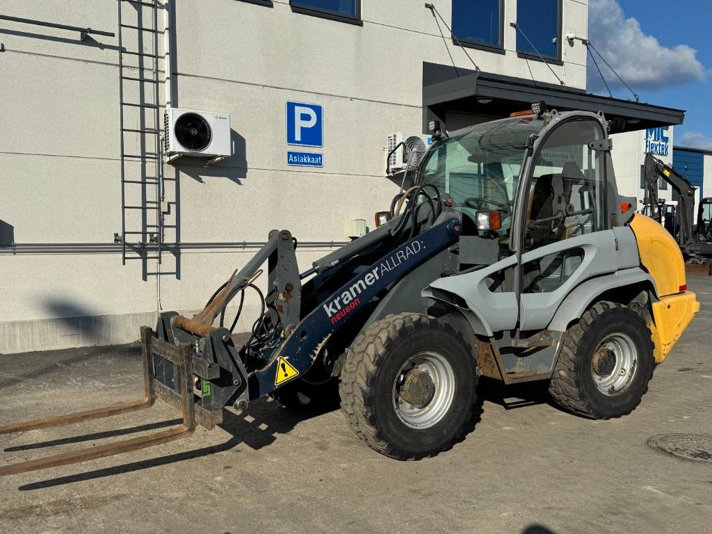 Kramer 380 - Fadrom me goma: foto 2 Kramer 380 - Fadrom me goma: foto 2
