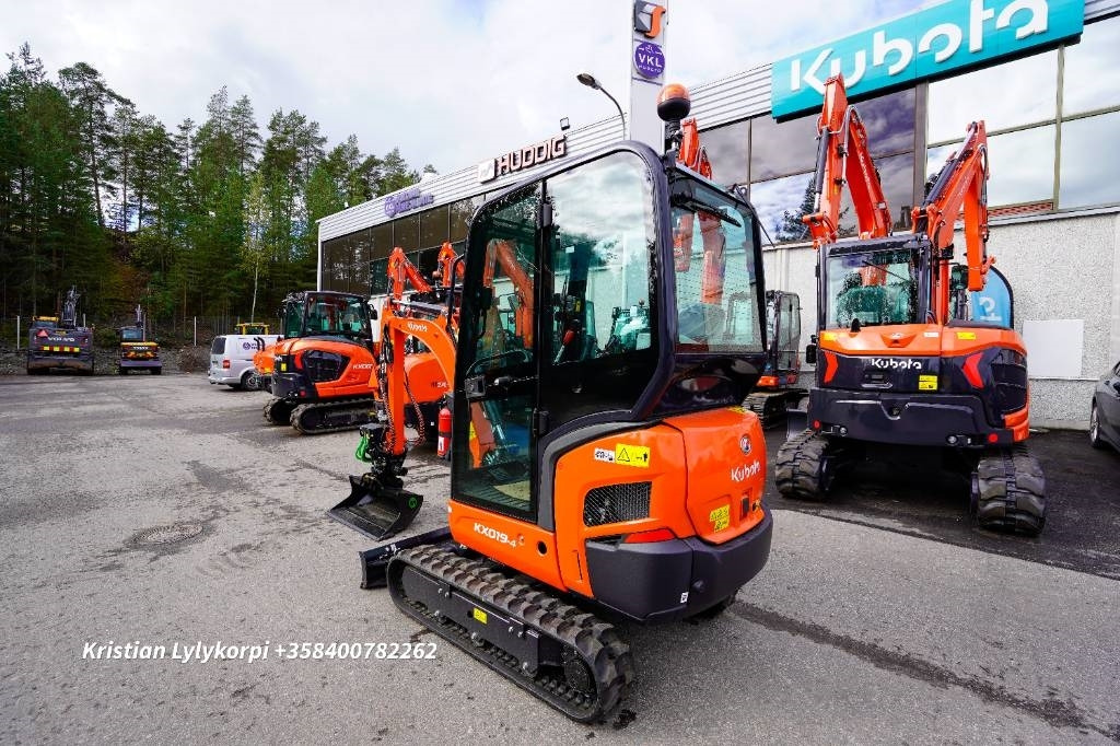 Kubota KX019-4 UUSI! TAKUU! PYÖRITTÄJÄLLÄ  - Miniekskavator: foto 2 Kubota KX019-4 UUSI! TAKUU! PYÖRITTÄJÄLLÄ  - Miniekskavator: foto 2