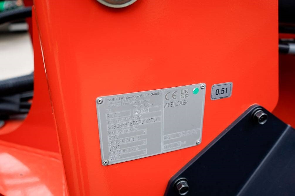 Fadrom me goma i ri Kubota R070 VARUSTELTU: foto 20