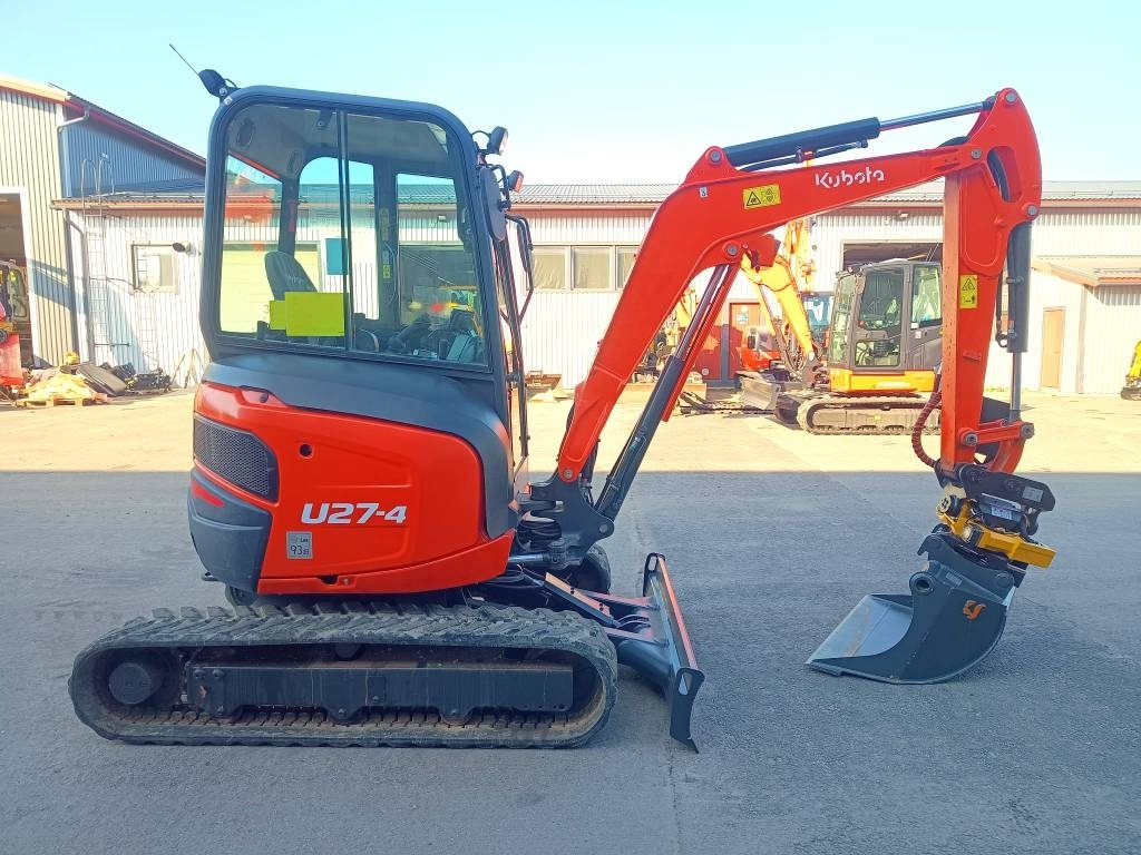 Kubota U27-4 UUDELLA PYÖRITTÄJÄLLÄ - Miniekskavator: foto 5 Kubota U27-4 UUDELLA PYÖRITTÄJÄLLÄ - Miniekskavator: foto 5