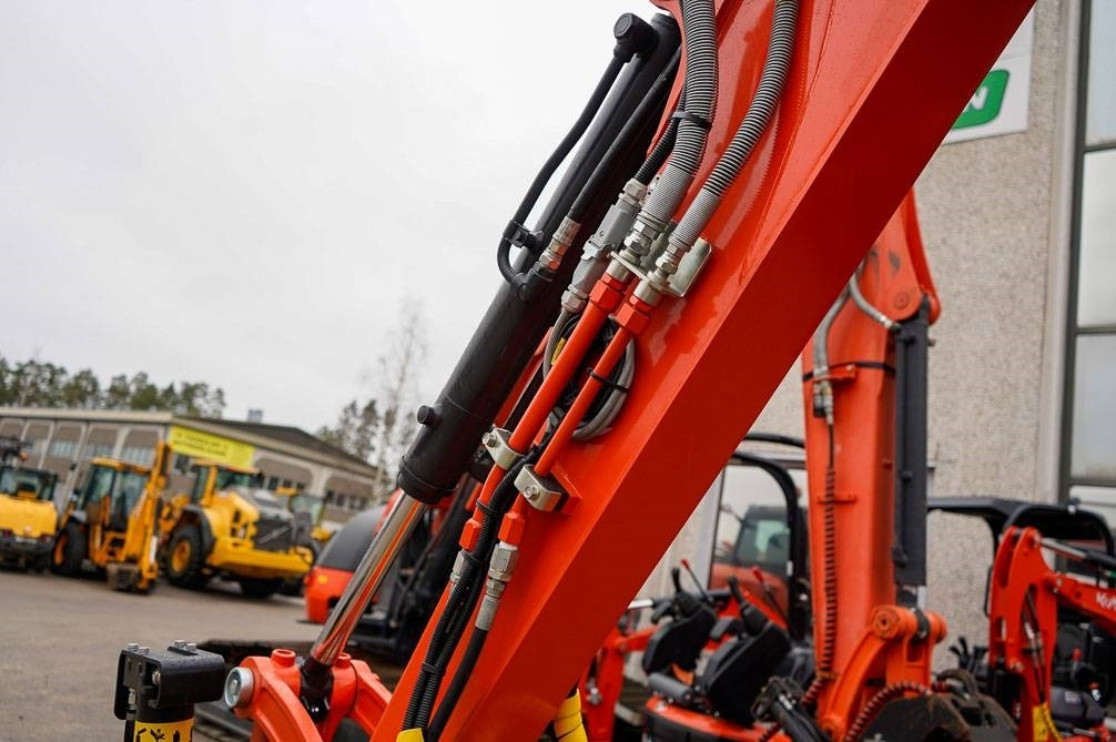 Miniekskavator Kubota U56-5 VALMIIKSI VARUSTELTU: foto 14 Miniekskavator Kubota U56-5 VALMIIKSI VARUSTELTU: foto 14