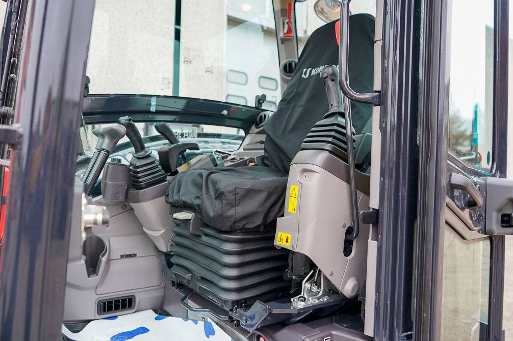 Miniekskavator Kubota U56-5 VALMIIKSI VARUSTELTU: foto 19 Miniekskavator Kubota U56-5 VALMIIKSI VARUSTELTU: foto 19