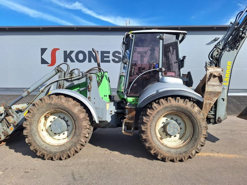Lännen 8600E PYÖRITTÄJÄLLÄ - Fadromë me shkarkim nga prapa: foto 2 Lännen 8600E PYÖRITTÄJÄLLÄ - Fadromë me shkarkim nga prapa: foto 2