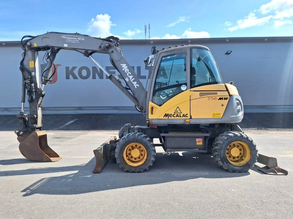 Mecalac 714 MYYTY!!SOLD!! -TEE SE ITSE- - Ekskavator me goma: foto 1 Mecalac 714 MYYTY!!SOLD!! -TEE SE ITSE- - Ekskavator me goma: foto 1