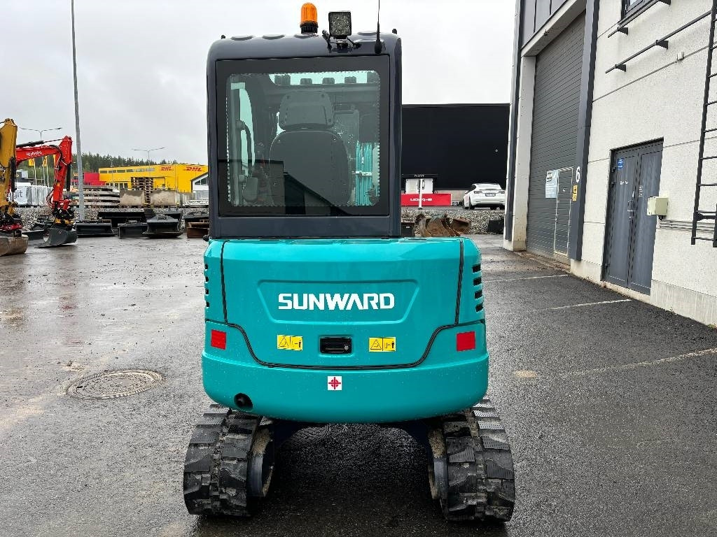 Sunward SWE25F KUIN UUSI - Miniekskavator: foto 3 Sunward SWE25F KUIN UUSI - Miniekskavator: foto 3