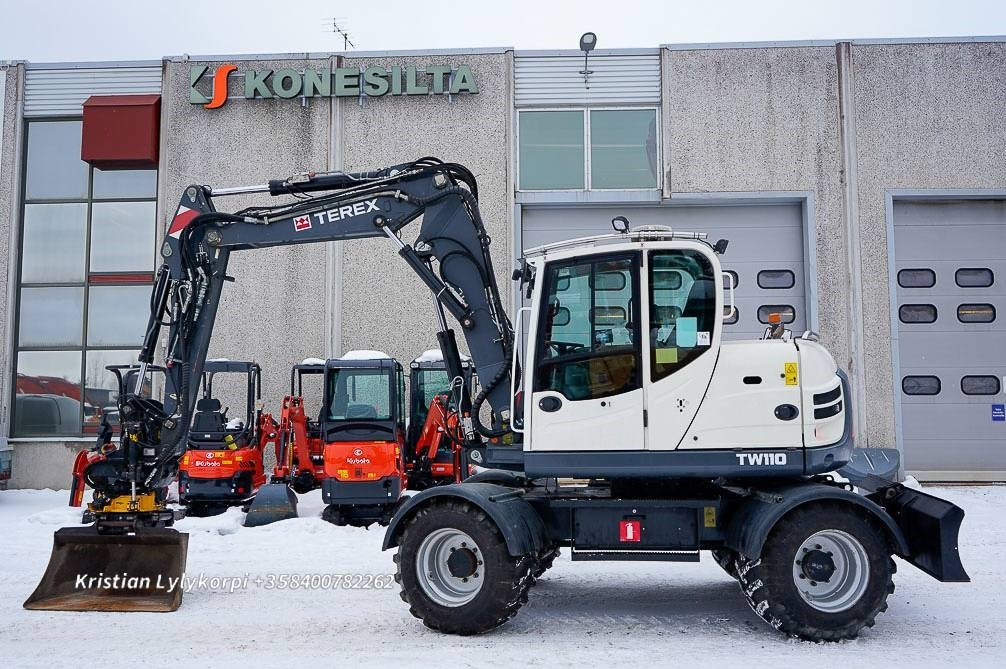 Terex TW110 PYÖRITTÄJÄLLÄ - Ekskavator me goma: foto 1 Terex TW110 PYÖRITTÄJÄLLÄ - Ekskavator me goma: foto 1
