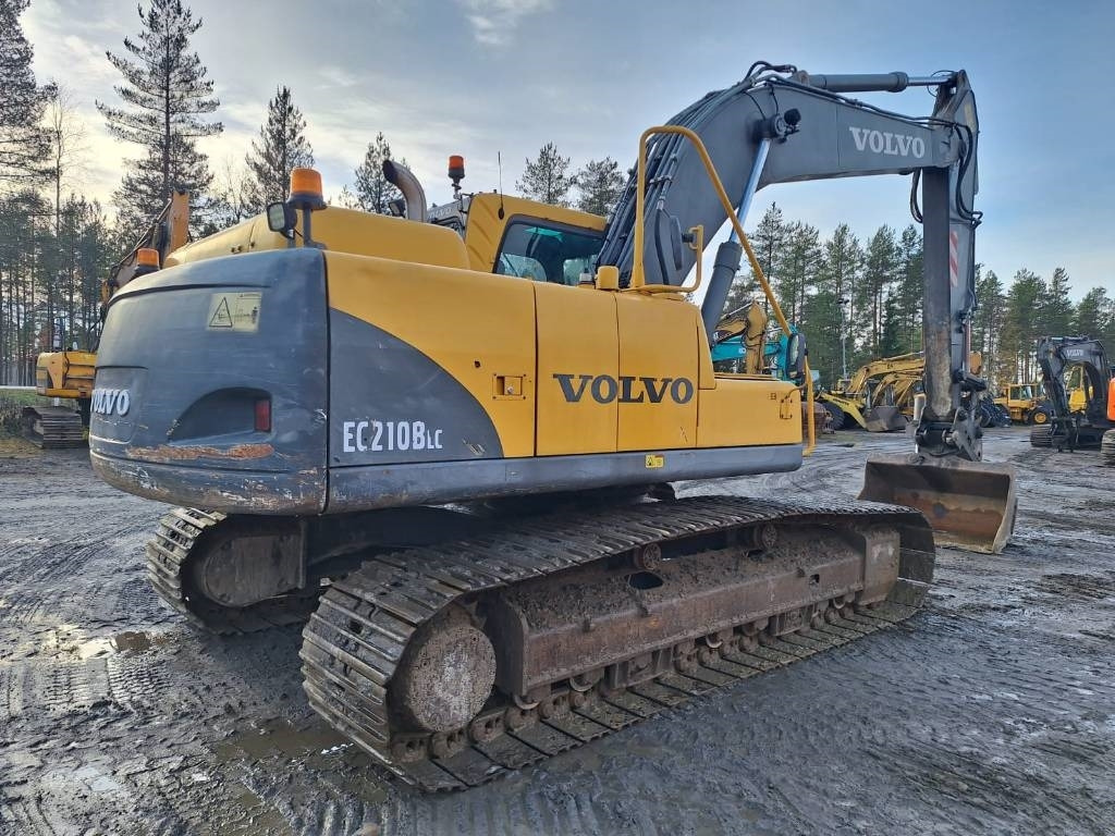 Volvo EC210BLC KALLISTUVA LUISKAKAUHA - Ekskavator me zinxhirë: foto 4 Volvo EC210BLC KALLISTUVA LUISKAKAUHA - Ekskavator me zinxhirë: foto 4