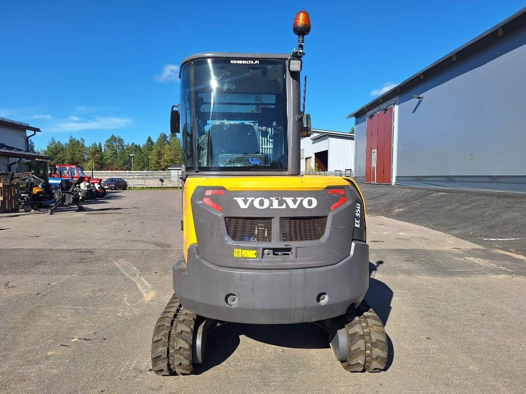 Volvo EC35D PYÖRITTÄJÄLLÄ - Miniekskavator: foto 3 Volvo EC35D PYÖRITTÄJÄLLÄ - Miniekskavator: foto 3