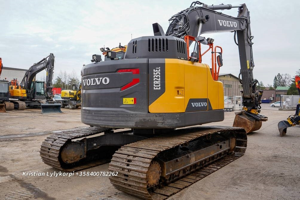Volvo ECR235EL PYÖRITTÄJÄLLÄ - Ekskavator me zinxhirë: foto 5 Volvo ECR235EL PYÖRITTÄJÄLLÄ - Ekskavator me zinxhirë: foto 5