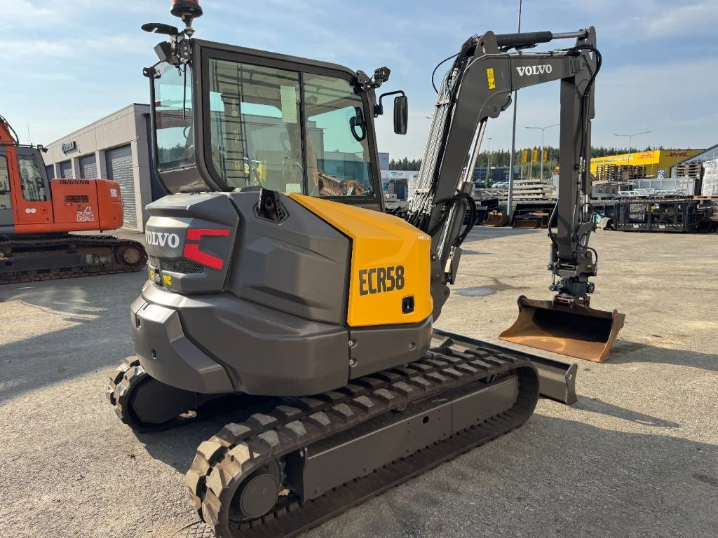 Volvo ECR58F PYÖRITTÄJÄLLÄ  - Miniekskavator: foto 5 Volvo ECR58F PYÖRITTÄJÄLLÄ  - Miniekskavator: foto 5