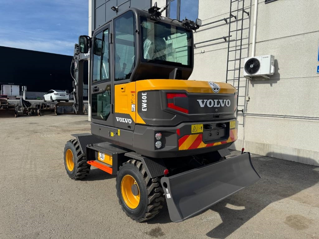 Volvo EW60E, Käyttämätön - Ekskavator me goma: foto 3 Volvo EW60E, Käyttämätön - Ekskavator me goma: foto 3