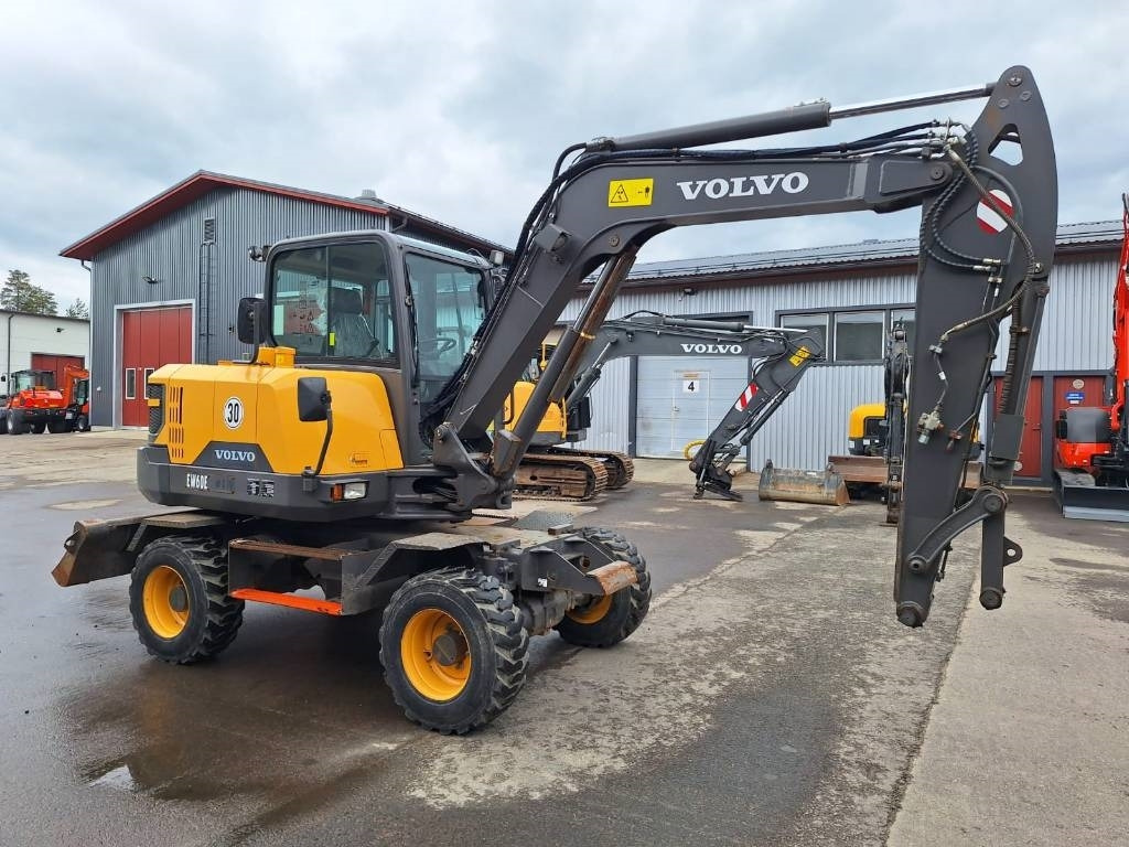 Volvo EW60E VÄHÄN AJETTU - Ekskavator me goma: foto 5 Volvo EW60E VÄHÄN AJETTU - Ekskavator me goma: foto 5