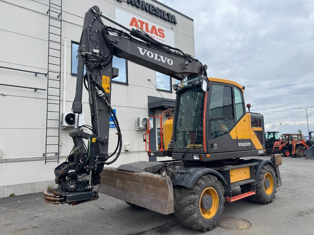 Volvo EWR 150 E - Ekskavator me goma: foto 2 Volvo EWR 150 E - Ekskavator me goma: foto 2