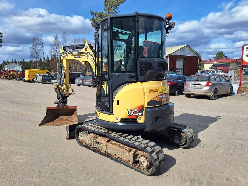 Yanmar ViO33-U PYÖRITTÄJÄLLÄ - Miniekskavator: foto 2 Yanmar ViO33-U PYÖRITTÄJÄLLÄ - Miniekskavator: foto 2