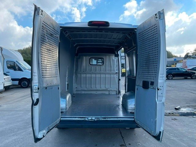 Citroën Jumper 2.0HDI. Klima. Navi. Kam. Motor Problem! - Furgon: foto 5 Citroën Jumper 2.0HDI. Klima. Navi. Kam. Motor Problem! - Furgon: foto 5