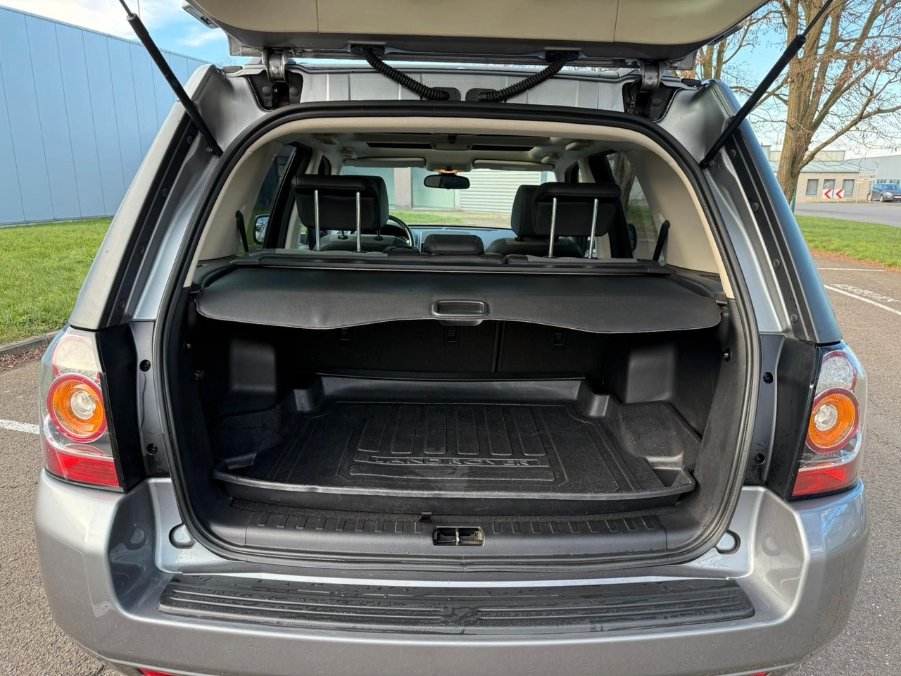 Land Rover Freelander 2 XS TD4. HU NEU! - SUV: foto 5 Land Rover Freelander 2 XS TD4. HU NEU! - SUV: foto 5