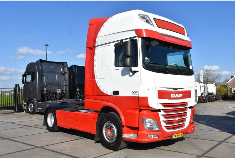 Gjysmë-kamion DAF XF 440 SSC 4x2 - 939 TKM - AIRCO - ACC - DIFF. LOCK - 2 BEDS - GOOD CONDITION -: foto 1
