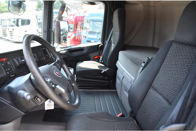 Scania R410 NGS 4x2NB XT - HYDRAULIC SYSTEM - FULL AIR - RETARDER - 506 TKM - ACC - PTO - MORE UNITS AVAILABLE - - Gjysmë-kamion: foto 5 Scania R410 NGS 4x2NB XT - HYDRAULIC SYSTEM - FULL AIR - RETARDER - 506 TKM - ACC - PTO - MORE UNITS AVAILABLE - - Gjysmë-kamion: foto 5