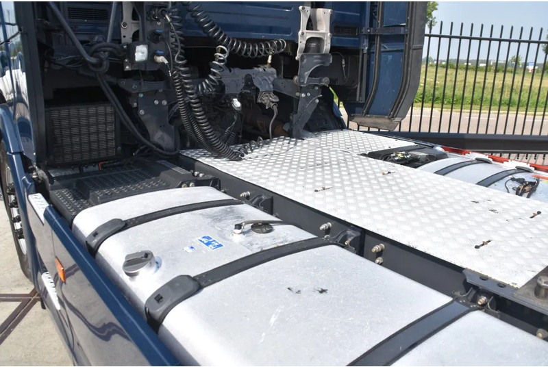Scania S450 NGS 4x2NB - FULL AIR - RETARDER - ACC - PARK. AIRCO - 2 x FUEL TANKS - TOP CONDITION - - Gjysmë-kamion: foto 4 Scania S450 NGS 4x2NB - FULL AIR - RETARDER - ACC - PARK. AIRCO - 2 x FUEL TANKS - TOP CONDITION - - Gjysmë-kamion: foto 4