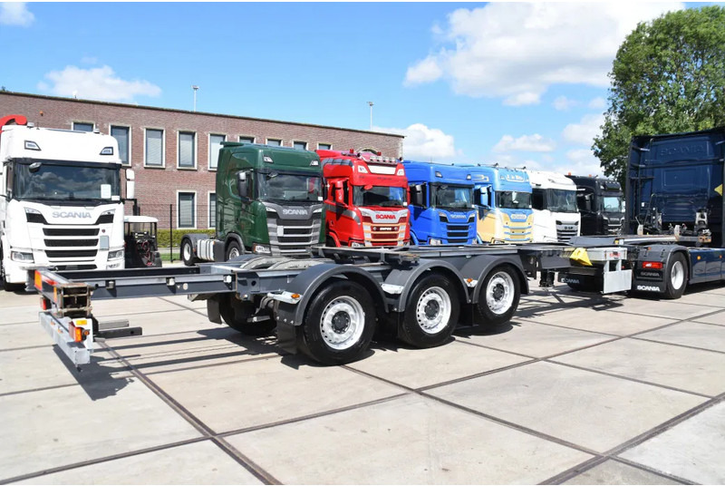 Renders HASTRAILER FCC - ALL CONNECTIONS - LIFT AXLE - 2 x EXTENDABLE - SAF AXLES - DISC BRAKES - EXCELLENT CONDITION - - Transportjer kontejnerësh/ Gjysmë rimorkio me karroceri të çmontueshme: foto 3 Renders HASTRAILER FCC - ALL CONNECTIONS - LIFT AXLE - 2 x EXTENDABLE - SAF AXLES - DISC BRAKES - EXCELLENT CONDITION - - Transportjer kontejnerësh/ Gjysmë rimorkio me karroceri të çmontueshme: foto 3