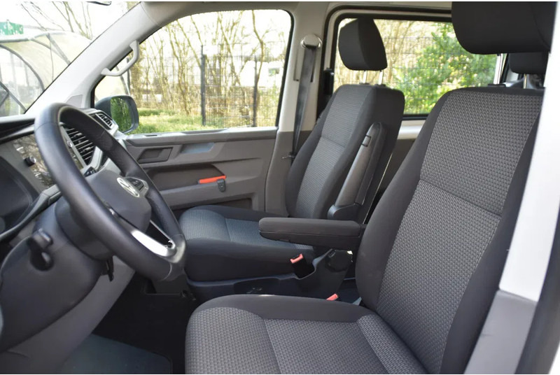 Volkswagen Transporter 2.0 TDI - 110 KW - ONLY 10 TKM - AUT. GEARBOX - NAVI - CAMERA - SLIDING DOOR - LIKE NEW !! - Furgon i vogël, Kamioncine dopio kabinë: foto 4 Volkswagen Transporter 2.0 TDI - 110 KW - ONLY 10 TKM - AUT. GEARBOX - NAVI - CAMERA - SLIDING DOOR - LIKE NEW !! - Furgon i vogël, Kamioncine dopio kabinë: foto 4