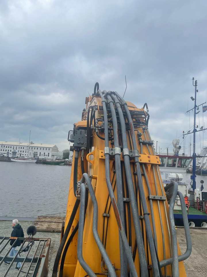 LIEBHERR R964CHDS - Ekskavator me zinxhirë: foto 5 LIEBHERR R964CHDS - Ekskavator me zinxhirë: foto 5