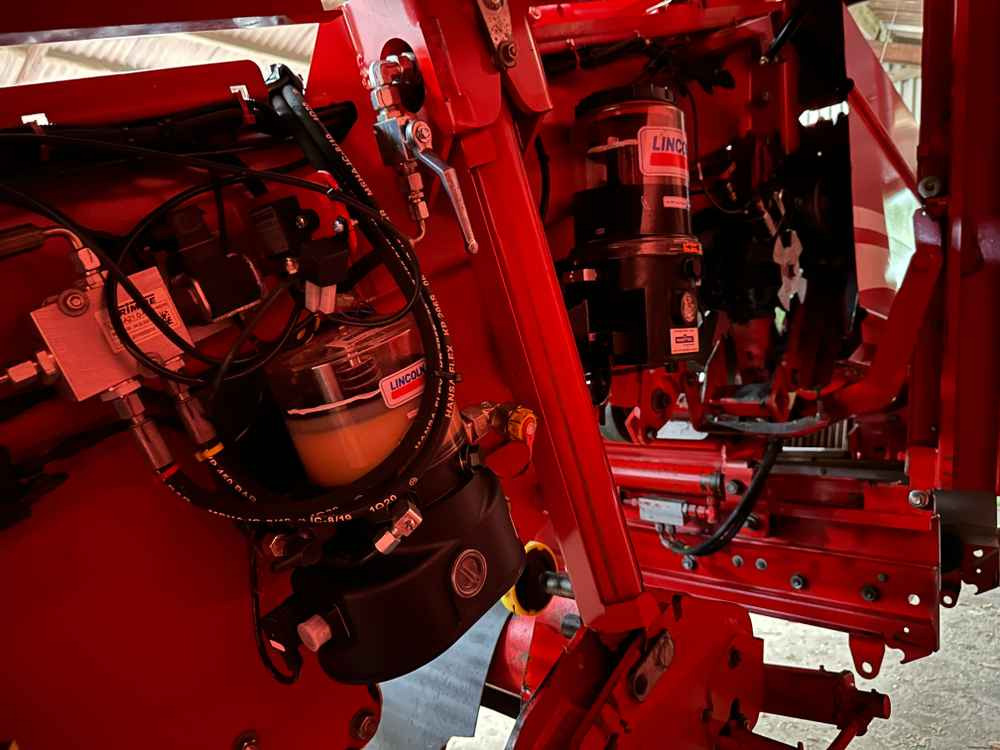 Grimme CS-150 CombiStar XL - Makinë për nxjerrjen e patateve: foto 4 Grimme CS-150 CombiStar XL - Makinë për nxjerrjen e patateve: foto 4