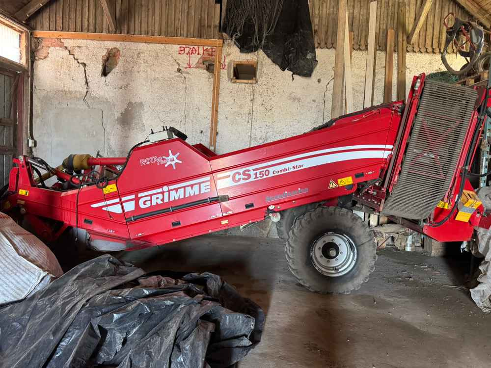 Grimme CS-150 RotaPower - Makinë për nxjerrjen e patateve: foto 1 Grimme CS-150 RotaPower - Makinë për nxjerrjen e patateve: foto 1