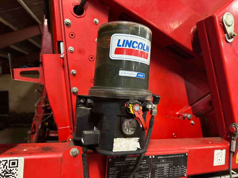 Grimme EVO 290 ClodSep - Makinë korrëse: foto 5 Grimme EVO 290 ClodSep - Makinë korrëse: foto 5