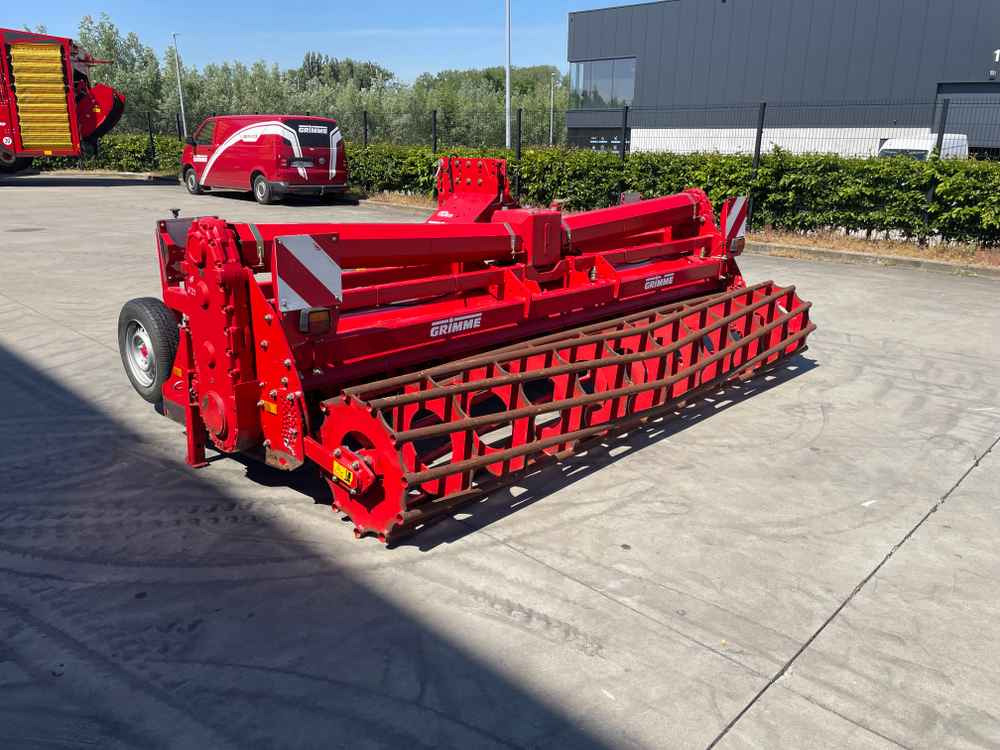Grimme GR 360 Frontal - Makinë korrëse: foto 1 Grimme GR 360 Frontal - Makinë korrëse: foto 1