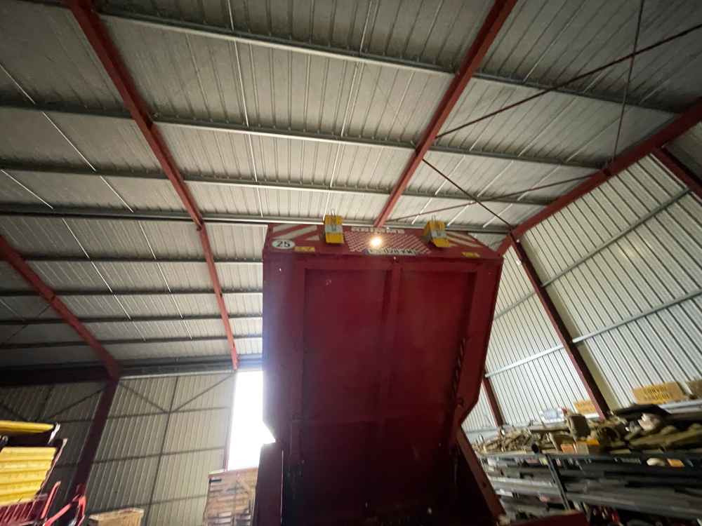 Grimme GB 330 - Makinë korrëse: foto 2 Grimme GB 330 - Makinë korrëse: foto 2