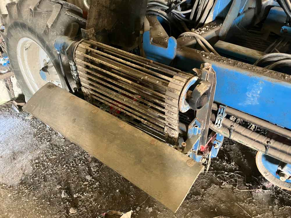 ASA-Lift ASA-Lift, WR300, Triple Bed Windrower - Makinë për vjelje rrushi: foto 4 ASA-Lift ASA-Lift, WR300, Triple Bed Windrower - Makinë për vjelje rrushi: foto 4