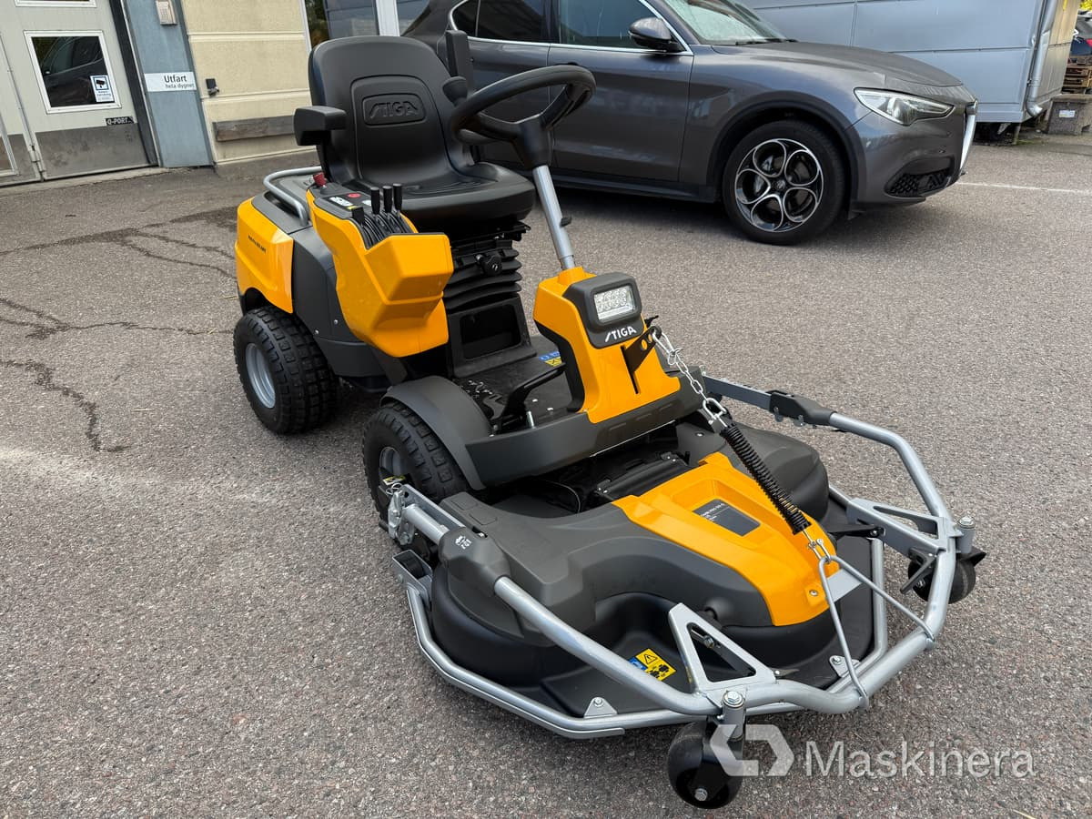 Åkgräsklippare Stiga Park Pro 900 AWX ink Klippaggregat & Snöslunga - Korrëse bari i kopshtit: foto 3 Åkgräsklippare Stiga Park Pro 900 AWX ink Klippaggregat & Snöslunga - Korrëse bari i kopshtit: foto 3