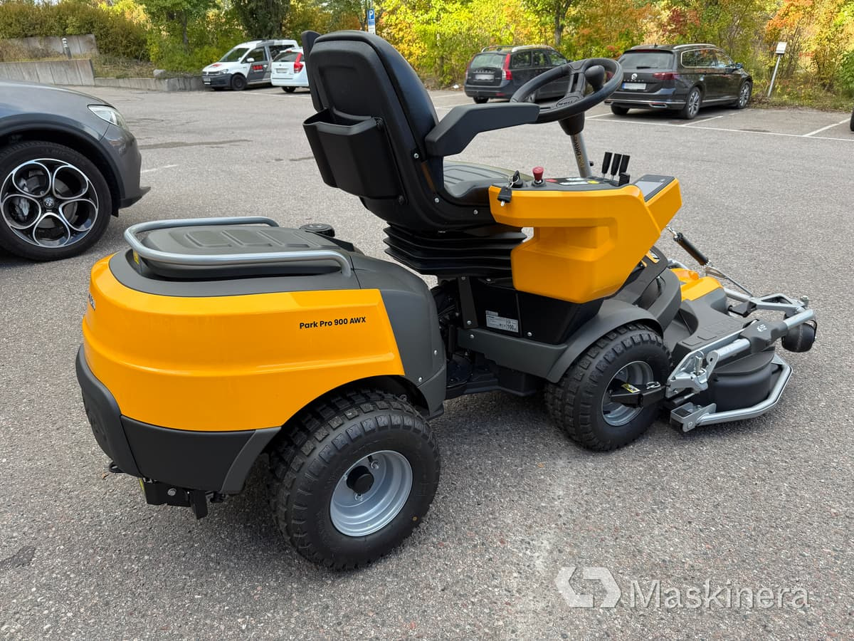 Åkgräsklippare Stiga Park Pro 900 AWX ink Klippaggregat & Snöslunga - Korrëse bari i kopshtit: foto 5 Åkgräsklippare Stiga Park Pro 900 AWX ink Klippaggregat & Snöslunga - Korrëse bari i kopshtit: foto 5