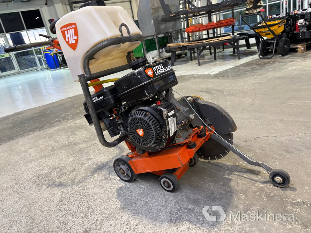 Asfaltskap Husqvarna FS 309 - Makineri asfalti: foto 3 Asfaltskap Husqvarna FS 309 - Makineri asfalti: foto 3