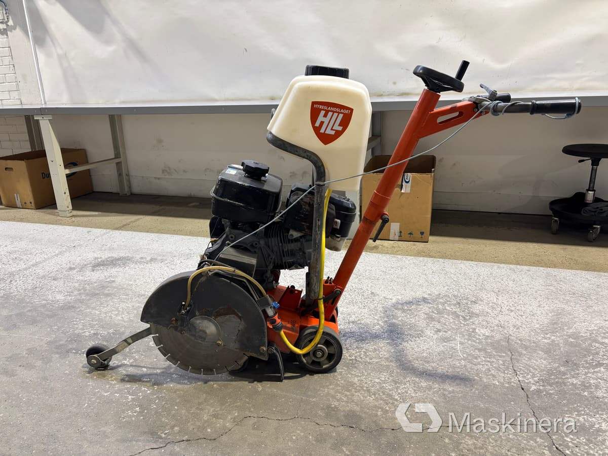 Asfaltskap Husqvarna FS 309 - Makineri asfalti: foto 1 Asfaltskap Husqvarna FS 309 - Makineri asfalti: foto 1