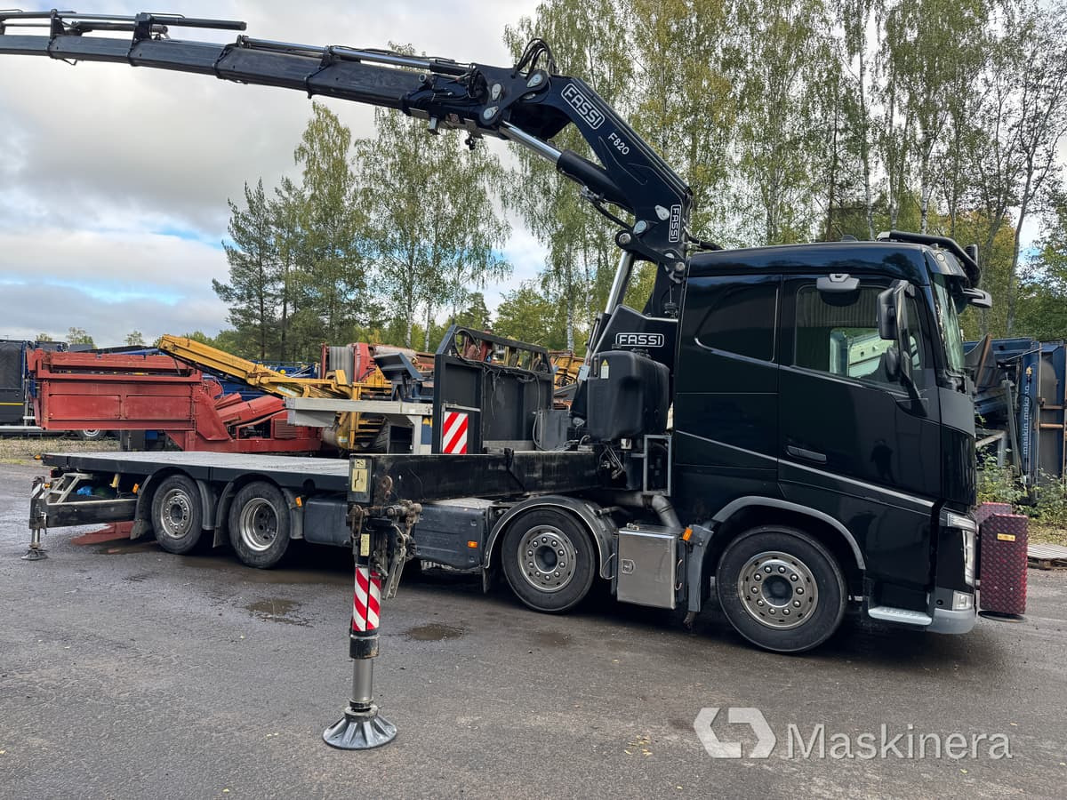 Bodbil Volvo FH 82F med Fassi F820 kran & jib - Kamion me karroceri të hapur, Kamion me vinç: foto 4 Bodbil Volvo FH 82F med Fassi F820 kran & jib - Kamion me karroceri të hapur, Kamion me vinç: foto 4