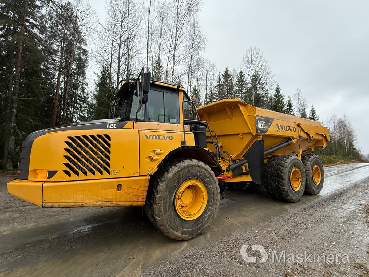 Dumper Volvo A25E 6x6 - Shkarkues teleskopik: foto 2 Dumper Volvo A25E 6x6 - Shkarkues teleskopik: foto 2