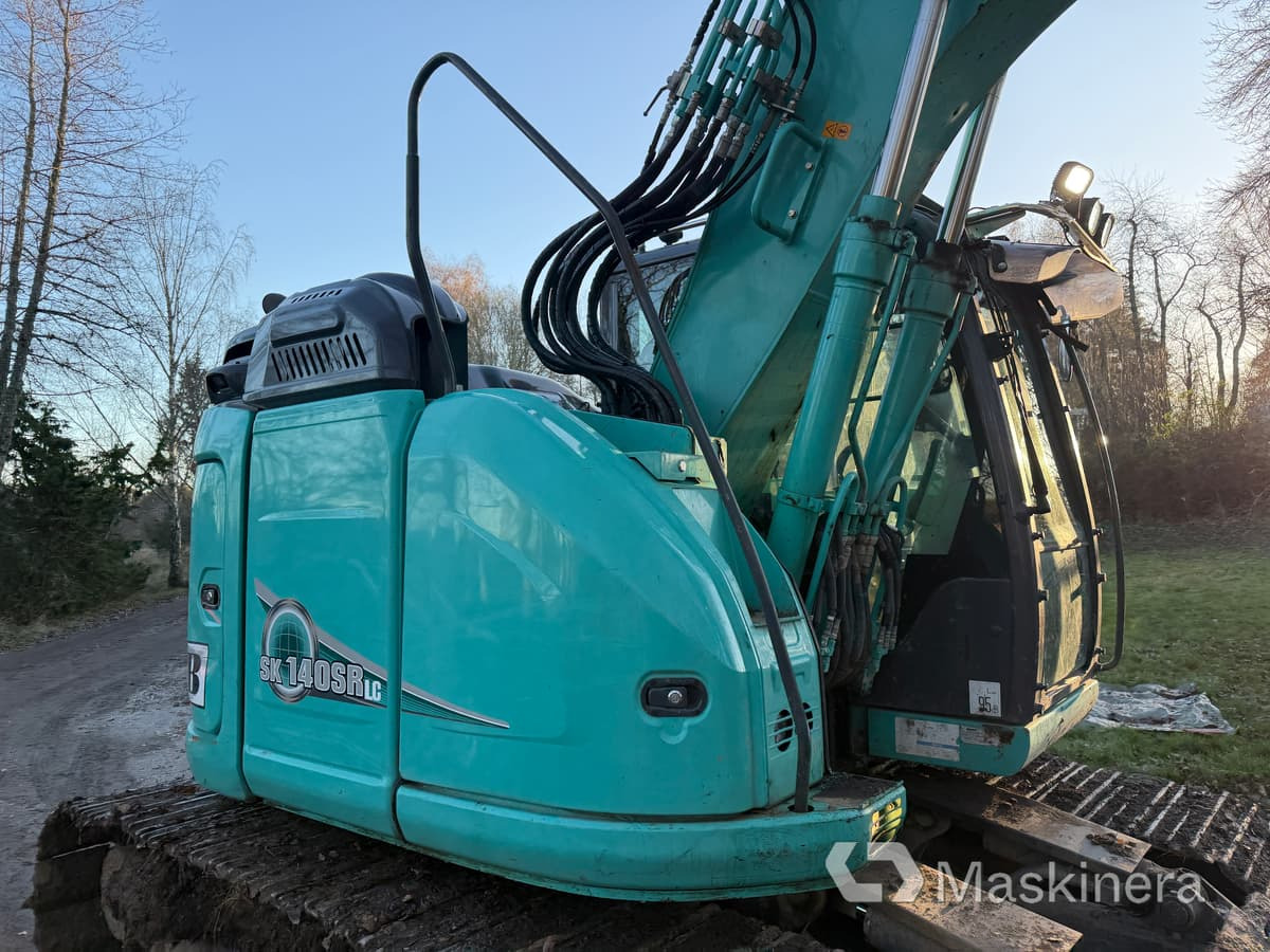 Ekskavator me zinxhirë Grävmaskin Kobelco SK140SRLC-5: foto 12
